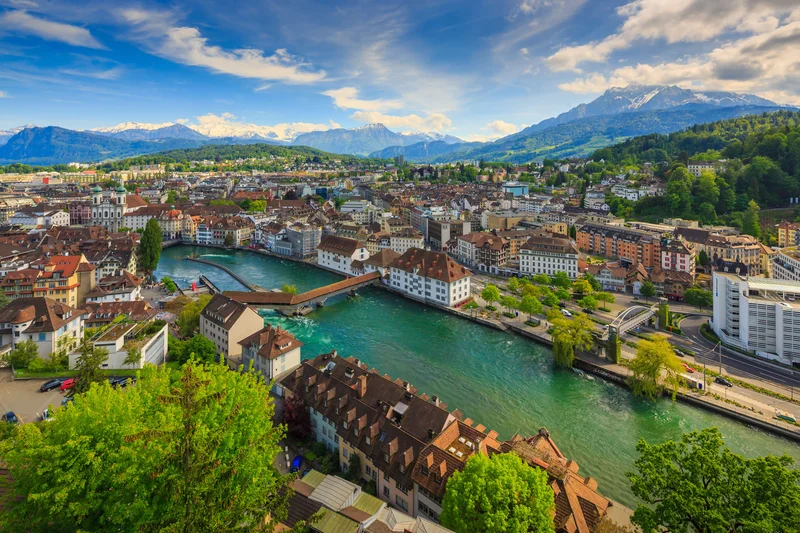 So, You Want to Go to Switzerland: The Real Deal on Flights, Weather, and What to Actually Expect